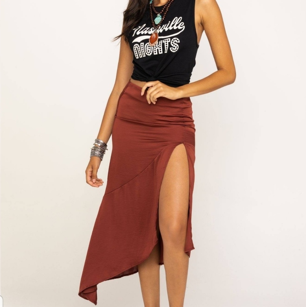 Free People

Lola Slit Ruffled Midi Skirt